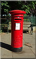 George VI postbox on West Street, Alford