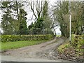 Footpath from Bramhope towards Yeadon