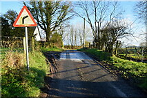 H5572 : Bend sign along Roeglen Road by Kenneth  Allen