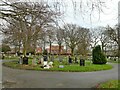 Rondpoint in Horsforth cemetery