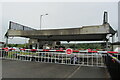 Lifting canal bridge