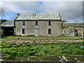 S5749 : Old Farmhouse by kevin higgins