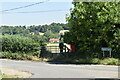 Footpath off Nash Lane