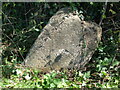 Mis-aligned milestone on the Dauntsey Road