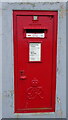 NO6340 : George VI postbox on Keptie Street, Arbroath by JThomas