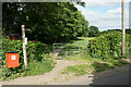 Footpath towards Wingerworth