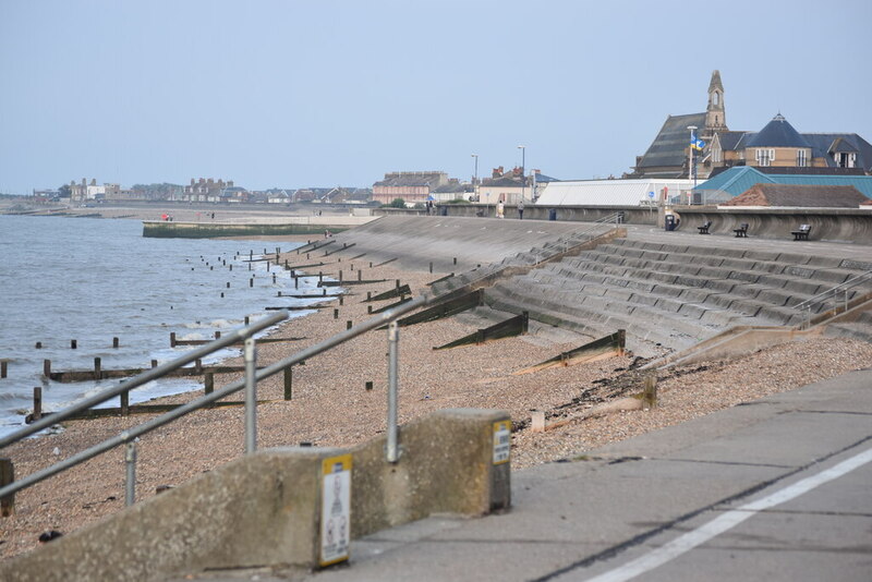 Seafront at Sheerness © David Martin cc-by-sa/2.0 :: Geograph Britain ...