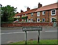 Front Street and cottages in South Clifton