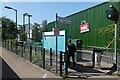 Exit, Ty Glas railway station