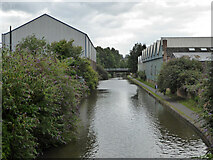 SO8555 : Worcester and Birmingham Canal at Lowesmoor by Chris Allen