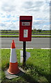 Elizabeth II postbox on the A38, Deerhurst Walton