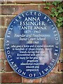 Plaque to Anna Essinger, Bunce Court