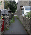 Ginnel between Abb Scott Lane and Common Road, Bradford