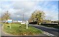 Fingerpost on Cliffe Road, North Cliffe 