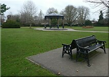 TQ0057 : Seat in Woking Park by Basher Eyre