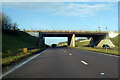 B4019 bridge over A419