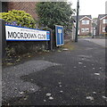 SZ0995 : Moordown: Moordown Close by Chris Downer