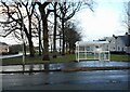 Bus shelter, Dumgoyne Avenue