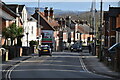 Devizes Road, descending into Salisbury