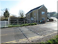 Disused level crossing at Pontyates