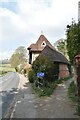 National Cycle Route 21 leaves Woldingham Rd