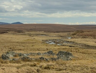 NC7623 : Sheepfold by the River Skinsdale, Sutherland by Andrew Tryon