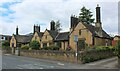 Almshouses, Scholes