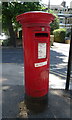 George V postbox on Vanbrugh Park