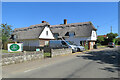 Chrishall: thatched houses at Crawley End