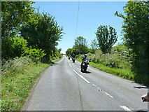SO1186 : Motorbikes approaching the bend by Richard Law
