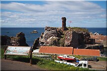 NT6779 : Looking Out to Dunbar Castle by Jennifer Petrie
