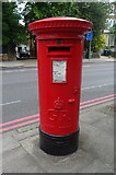 TQ3776 : George V postbox on Loampit Hill (A20) by JThomas