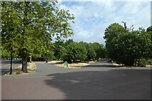 TQ3976 : Paths in Greenwich Park from Blackheath Avenue by DS Pugh