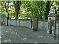 Silent soldiers behind Knottingley war memorial