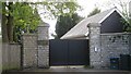 SX8673 : Gates of Oakford House, Broadway Road, Kingsteignton by Robin Stott