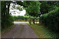 Access track and public footpath, off Grafton Lane, Bromsgrove, Worcs