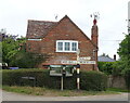 Fingerpost and house, Britwell Salome