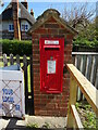 George VI postbox, Longparish Post Office