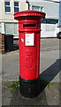 Edward VII postbox on Parkwood Road