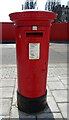 George V postbox, Hanover Buildings 