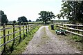 Footpath off Crewood Common Road