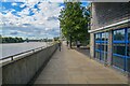 Hammersmith : Footpath