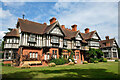 SO8698 : Wightwick Manor by Jeff Buck