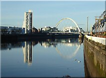 NS5764 : River Clyde and the Clyde Arc Bridge by Oliver Dixon