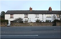 SP4602 : Rockley Cottages on Faringdon Road, Bessels Leigh by David Howard
