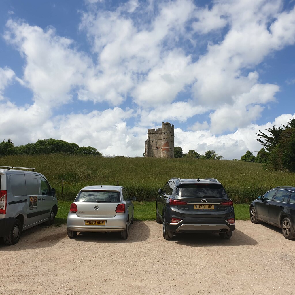 Donnington Castle From Car Park © Oscar Taylor Cc-by-sa/2.0 :: Geograph ...