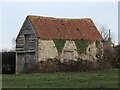 ST4249 : Old barn near Stoughton Cross by Neil Owen