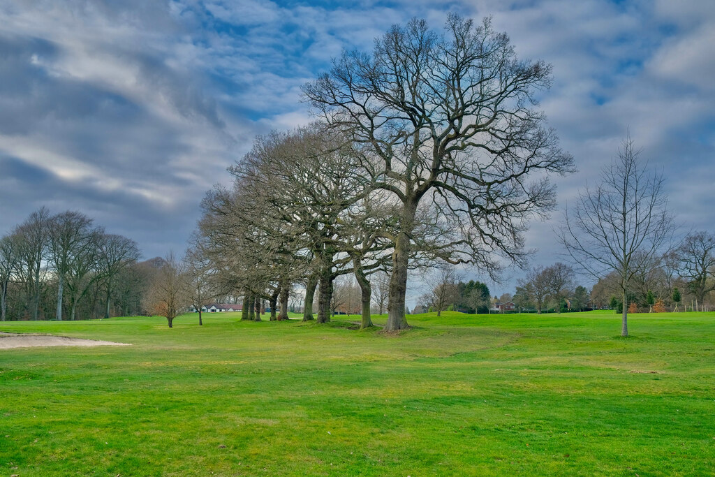 At Hale Golf Course (1) © Anthony O'Neil ccbysa/2.0 Geograph