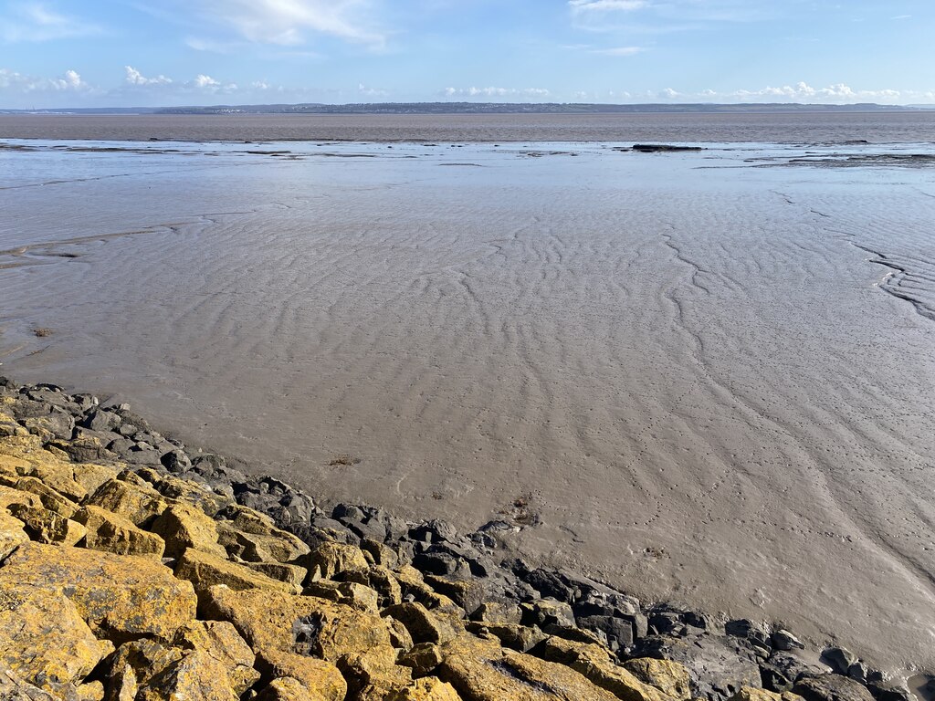 Mudflats On The Severn Estuary © Alan Hughes Cc-by-sa 2.0 :: Geograph 