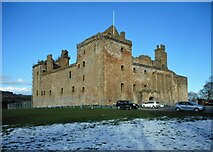 NT0077 : Linlithgow Palace by Richard Sutcliffe